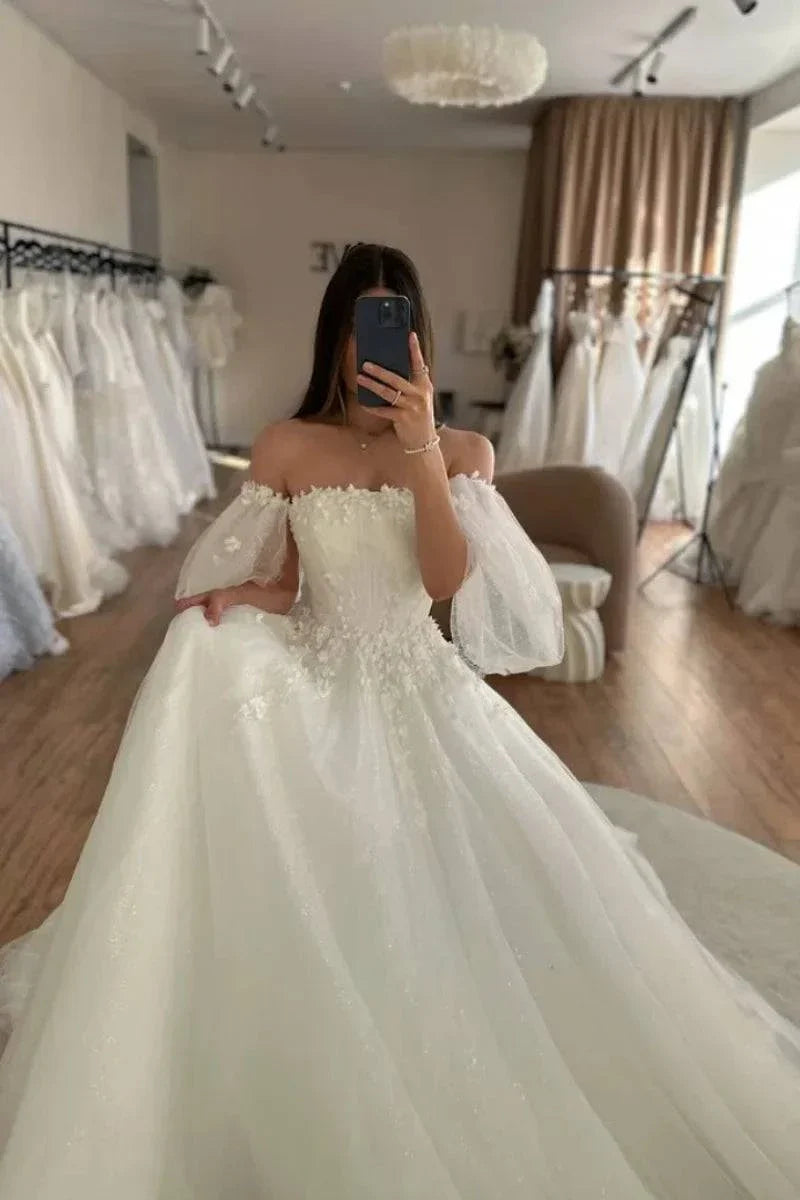 VougeVamp White Prom Dress with Glitter Puff Sleeves - Tulle Embroidered A-Line Evening Gown