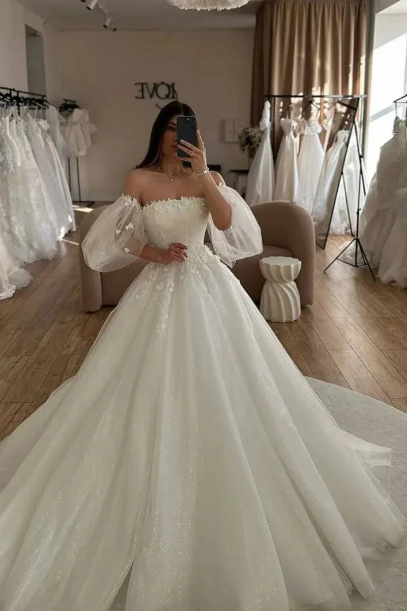 VougeVamp White Prom Dress with Glitter Puff Sleeves - Tulle Embroidered A-Line Evening Gown