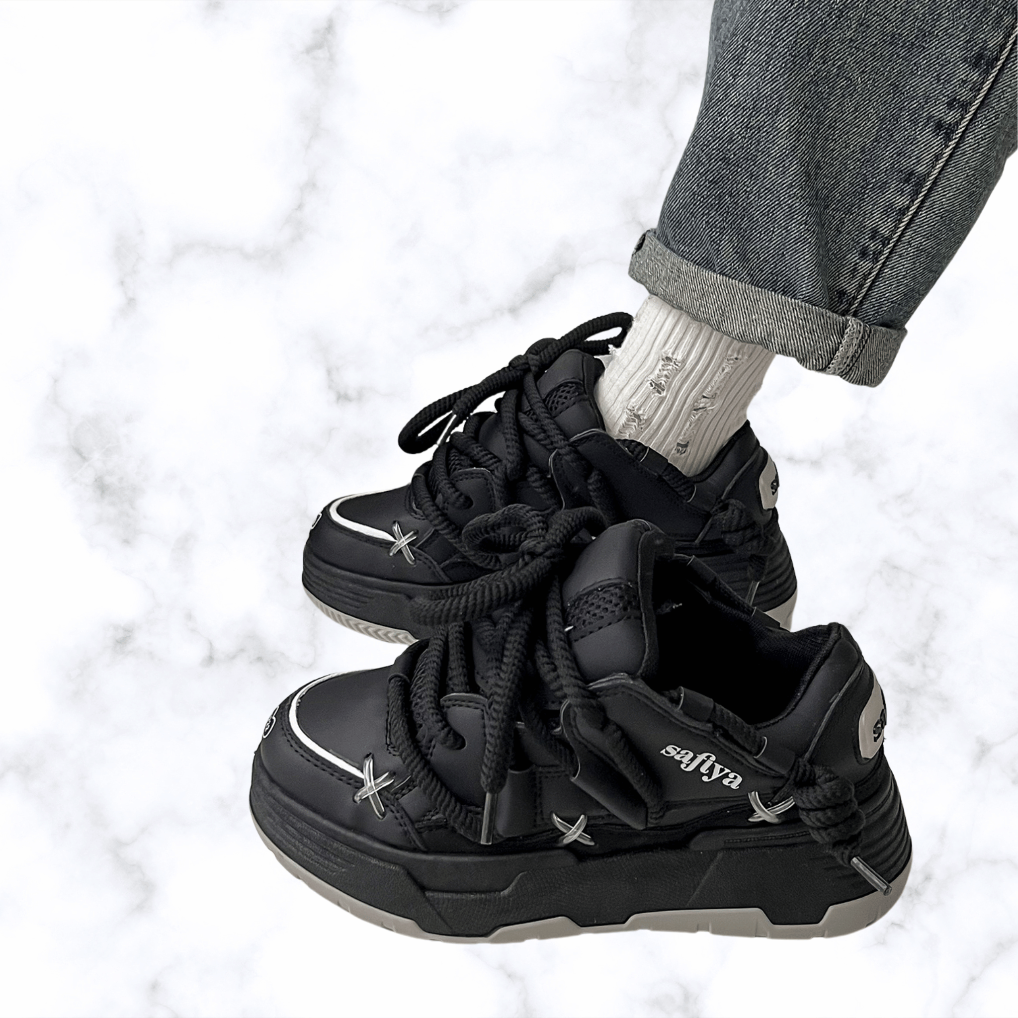 Women's Breathable Lace-Up Leather Mesh Sneakers – Comfortable Outdoor Athletic Shoes