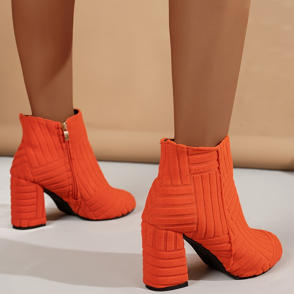 VougeVamp High Heel Ankle Booties – Flannel Block Heel Platform Boots with Pointed Toe & Zipper Closure - VougeVampUK