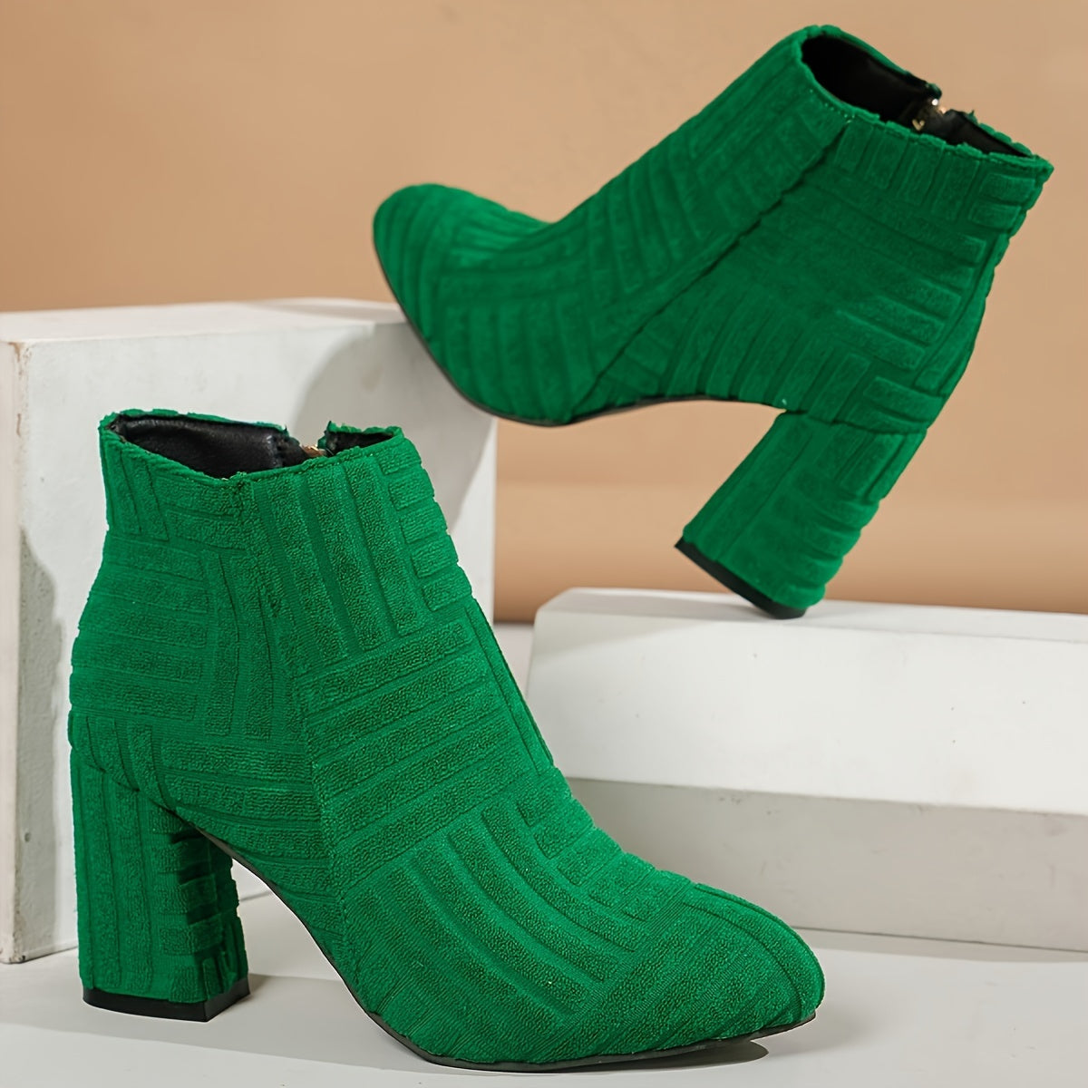 VougeVamp High Heel Ankle Booties – Flannel Block Heel Platform Boots with Pointed Toe & Zipper Closure - VougeVampUK