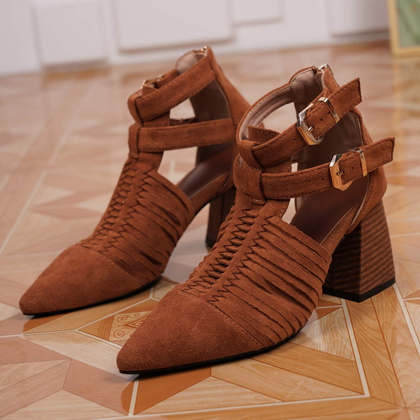 VougeVamp Retro Fringed Pointed Toe High Heel Pumps – Solid Color, Block Heel, Woven Cut-Out Design - VougeVampUK