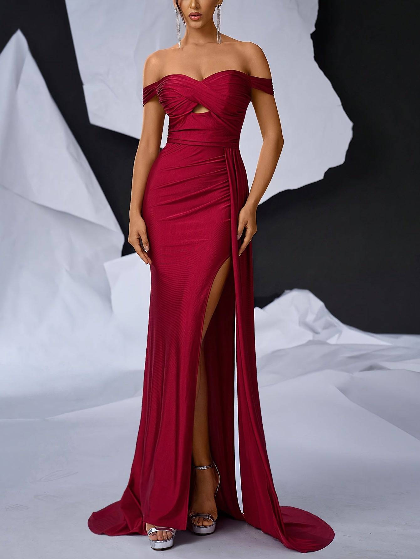 Elegant Off-Shoulder Maroon Satin Gown – Ruched Evening Dress with Cut-Out & Split Thigh