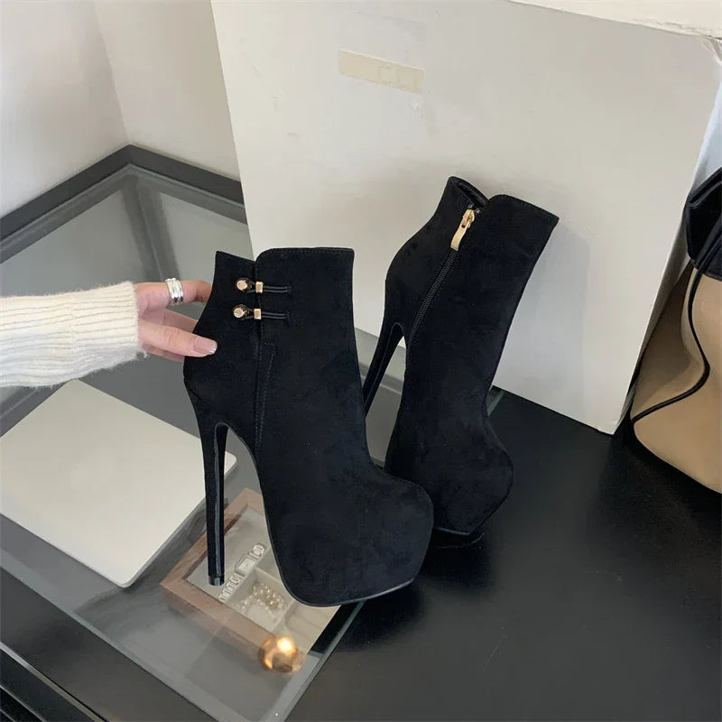 VougeVamp Women’s Black Sexy Platform Boots – Extreme High Heels with Elastic Buckle Strap and Zip Closure