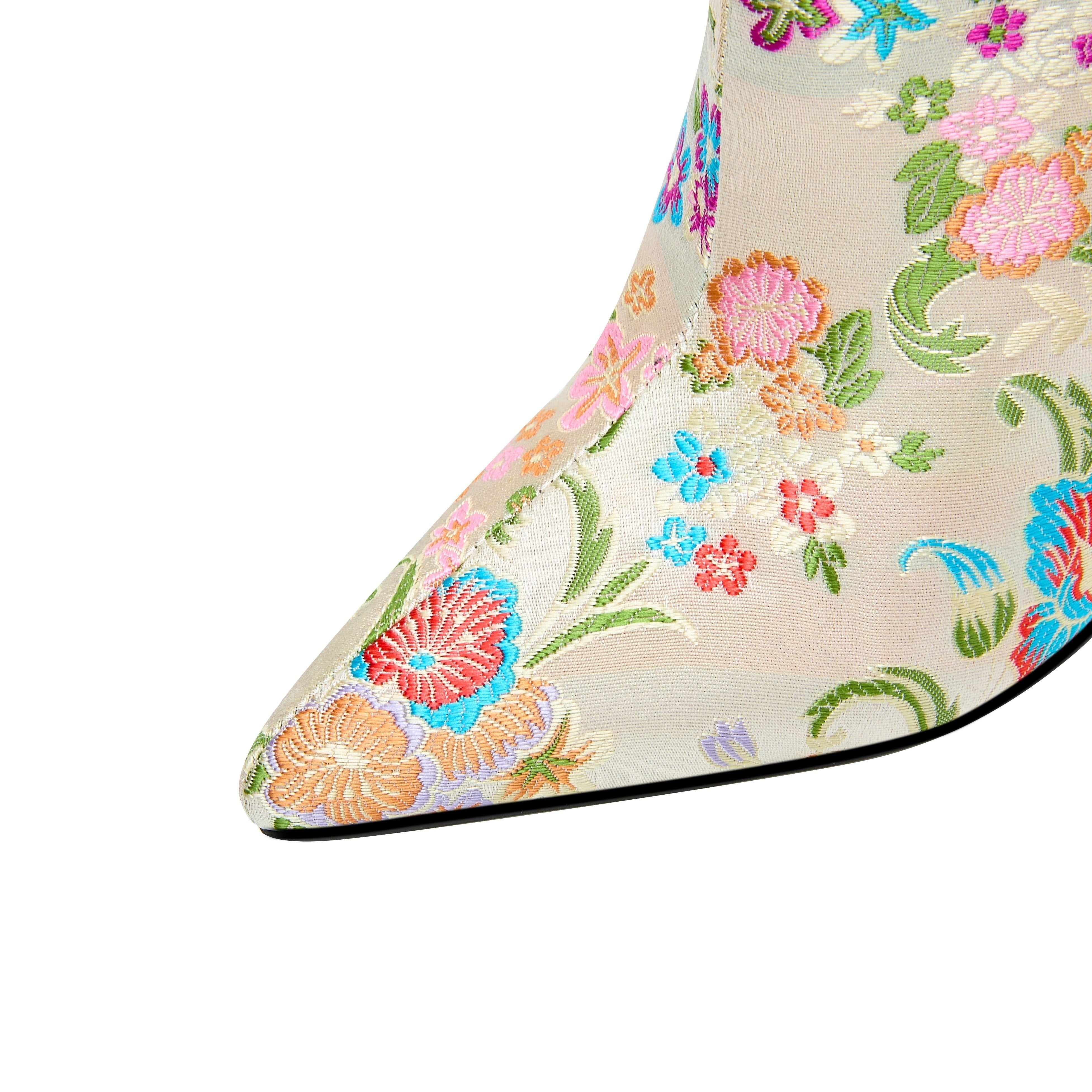 VougeVamp Elegant Floral Embroidered Ankle Boots – Pointed Toe High Heel Zip-Up Booties - VougeVampUK