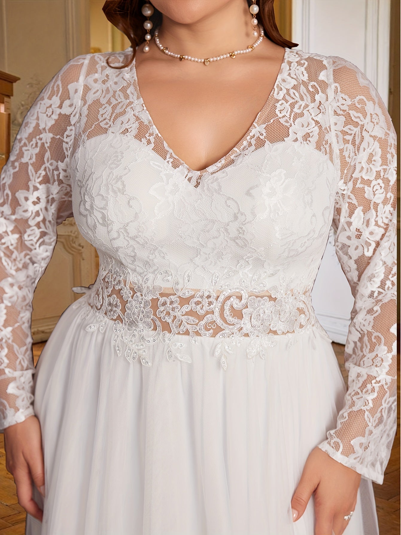 VougeVamp Elegant Plus-Size White Wedding Dress with Lace Sleeves - Sweetheart Neckline Sequin A-Line Gown
