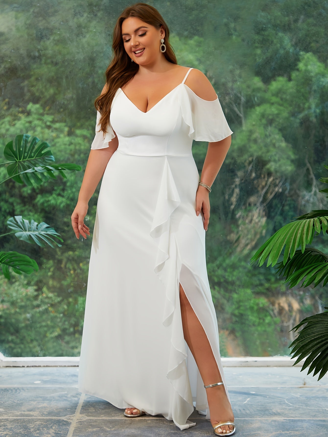 VougeVamp Long Formal Wedding Dress for Plus Size Brides - Elegant V-Neck Chiffon Gown with Ruffle Sleeves - VougeVampUK
