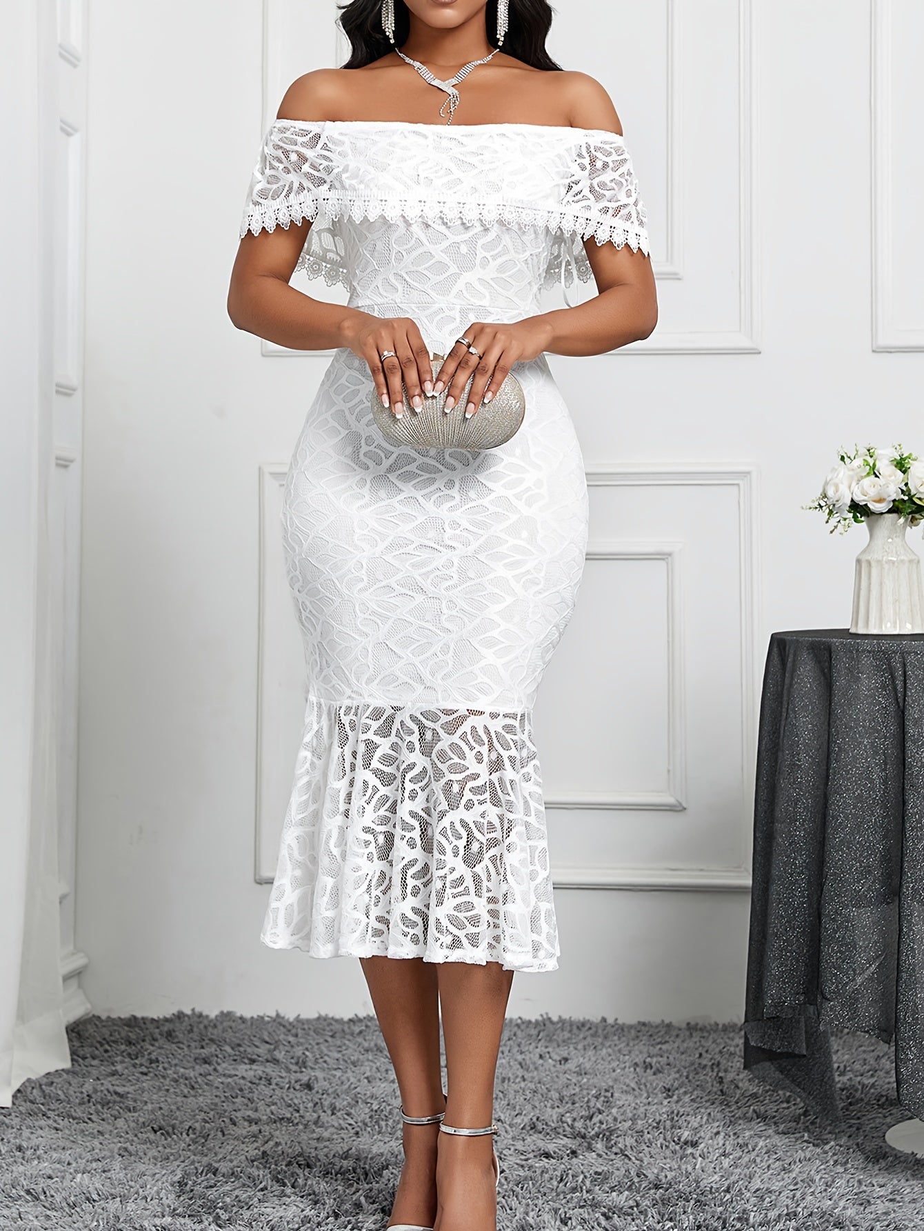 VougeVamp Lace Splicing Off-Shoulder Formal Dress for Women - Elegant Mermaid Hem Evening Pencil Gown