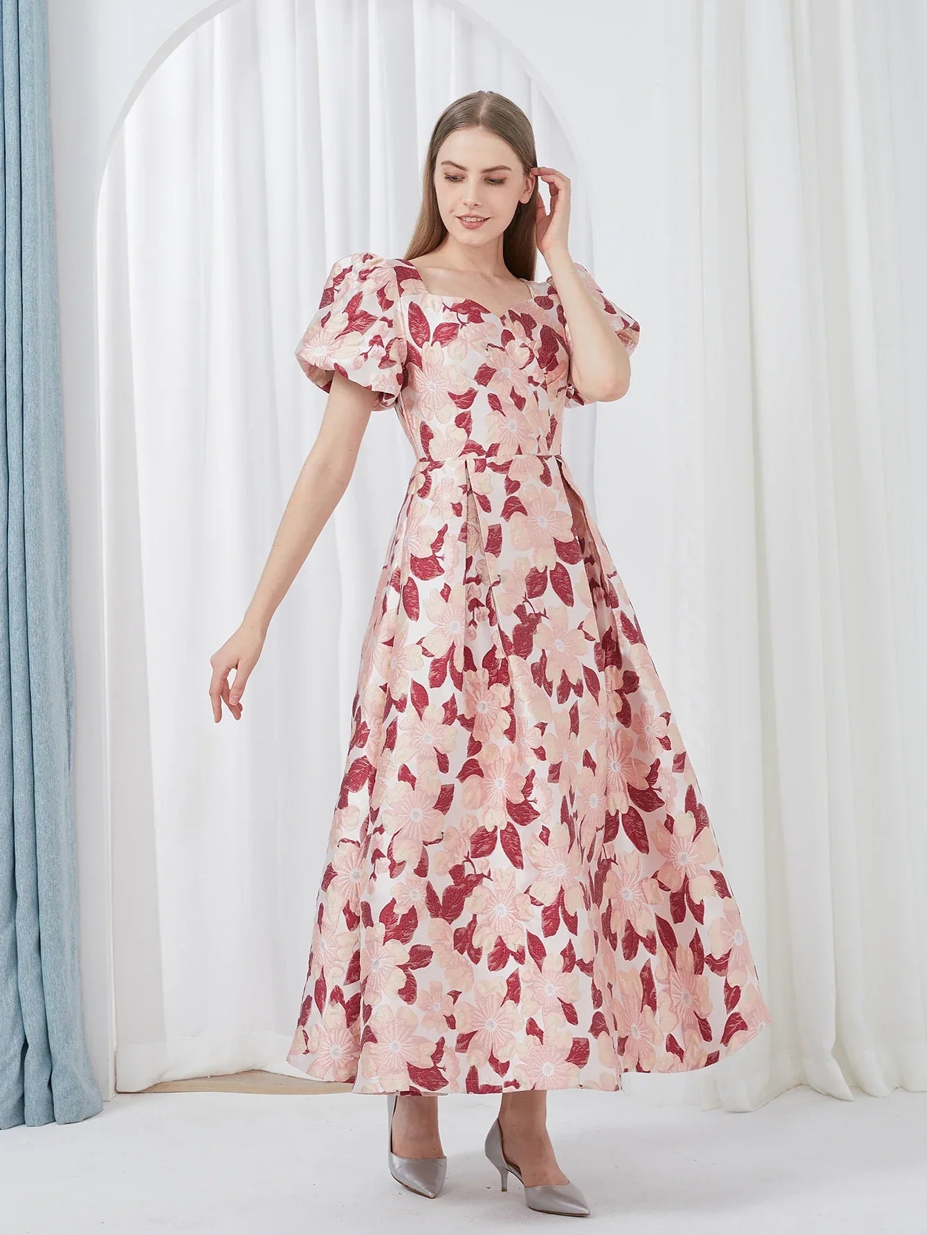 Elegant Embroidery Jacquard Party Long Women Dress – Evening Gown for Formal Banquets - VougeVampUK