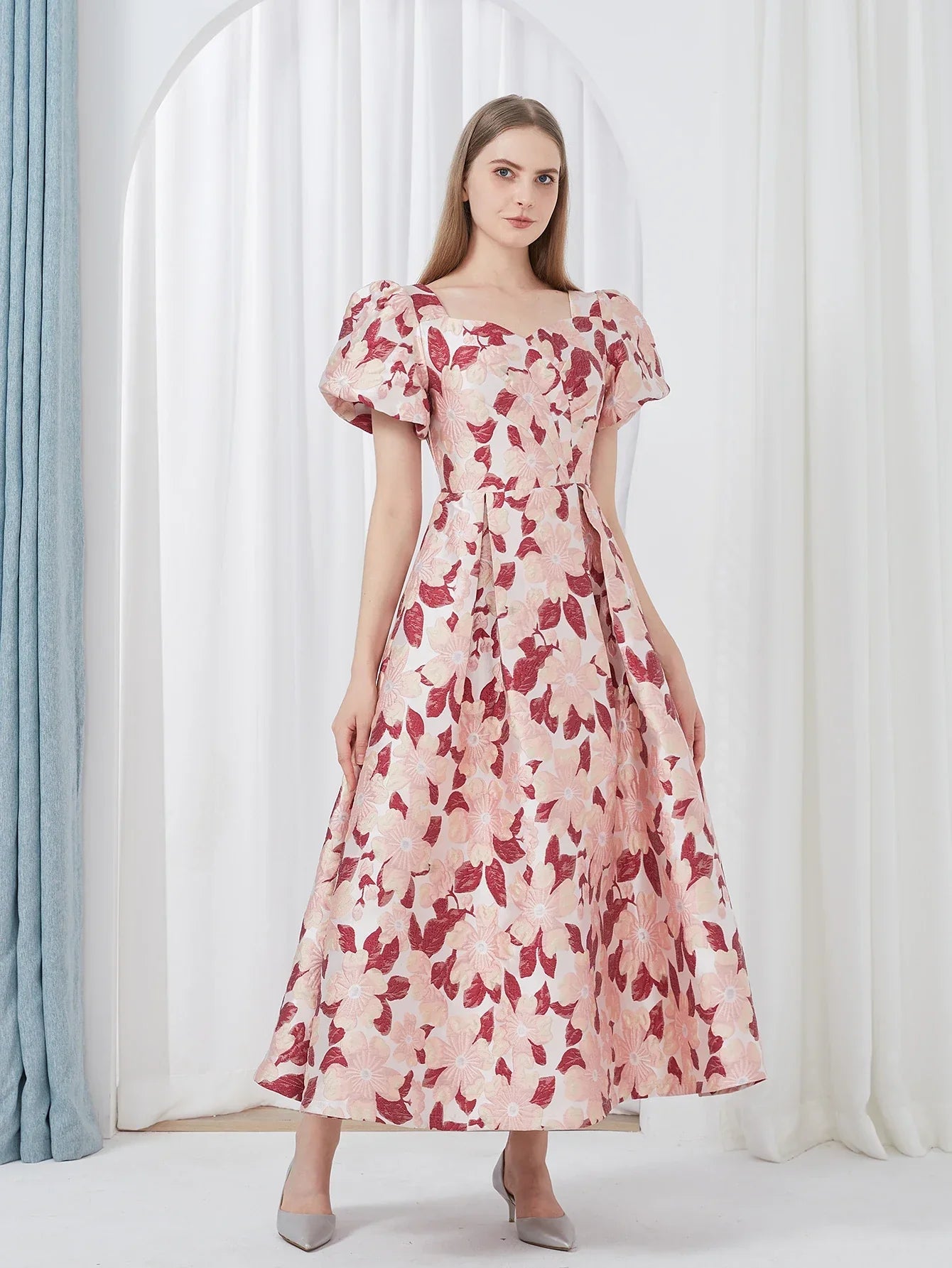 Elegant Embroidery Jacquard Party Long Women Dress – Evening Gown for Formal Banquets - VougeVampUK