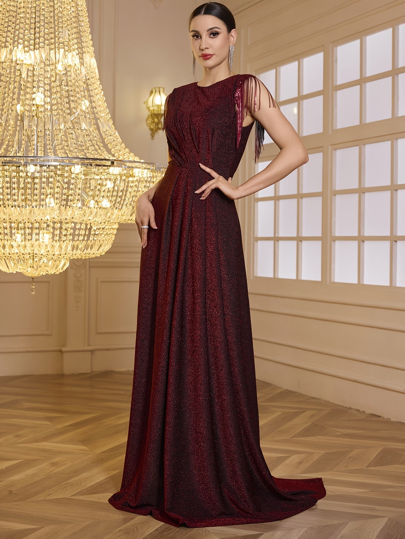 VougeVamp Elegant Tassel Waist-Cinching Maxi Dress – Crew Neck Solid Color Gown for Parties & Banquets - VougeVampUK
