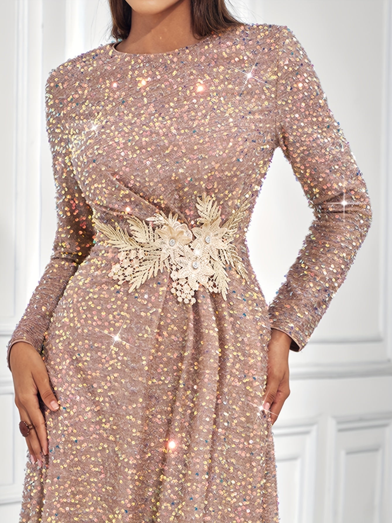 VougeVamp Elegant Handmade A-Line Evening Gown – Round Neck, Sequin Detailing & Thigh-High Slit for Formal Events