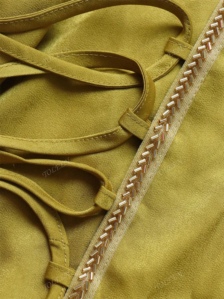 VougeVamp Elegant Notch Neck Lace-Up Long Sleeve Arabic Dress – Luxury Formal Evening Gown for Spring/Autumn