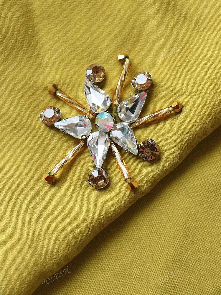 VougeVamp Elegant Notch Neck Lace-Up Long Sleeve Arabic Dress – Luxury Formal Evening Gown for Spring/Autumn