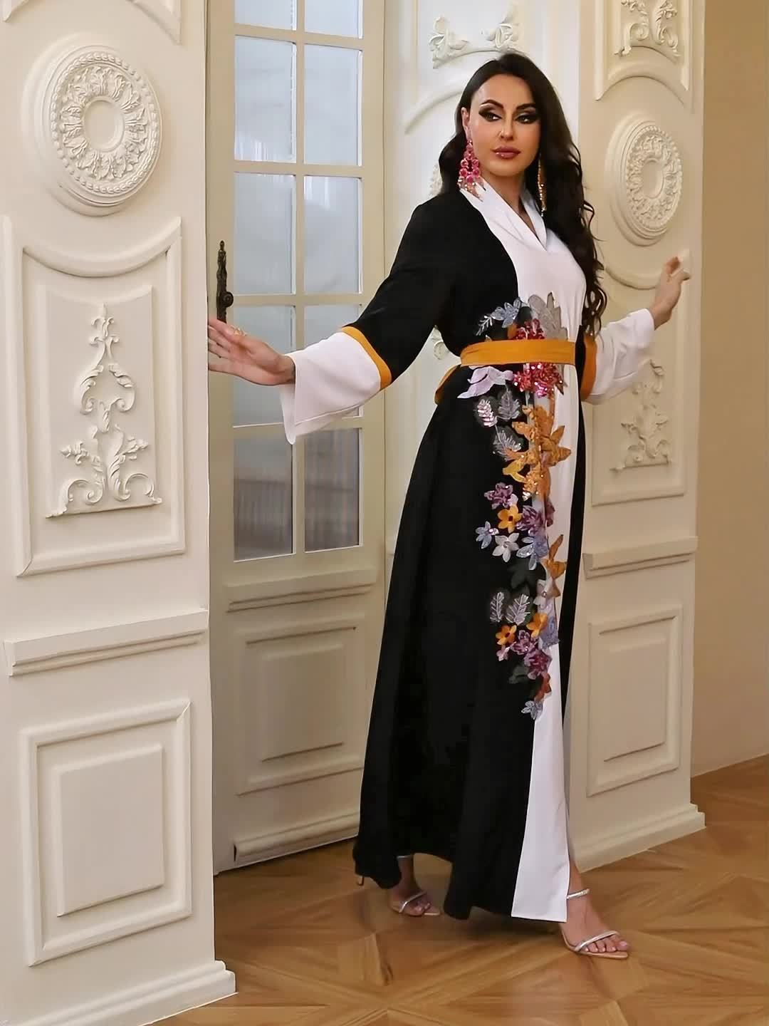 VougeVamp Elegant Sequin Patchwork Abaya – Loose-Fit Panel Sleeve Kaftan with Sash for Ramadan & Special Occasions