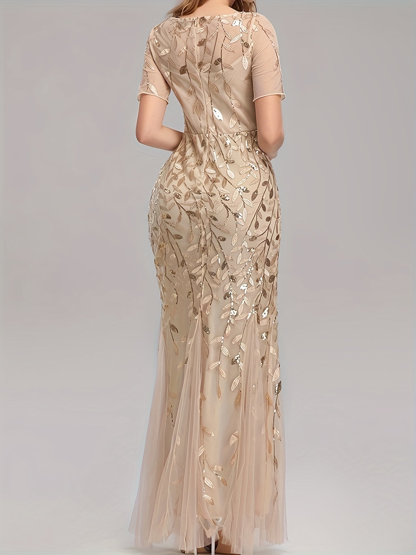 VougeVamp Elegant Sequined Mesh Pleated Maxi Dress – Bodycon Gown with Leaves Pattern for Parties & Banquets