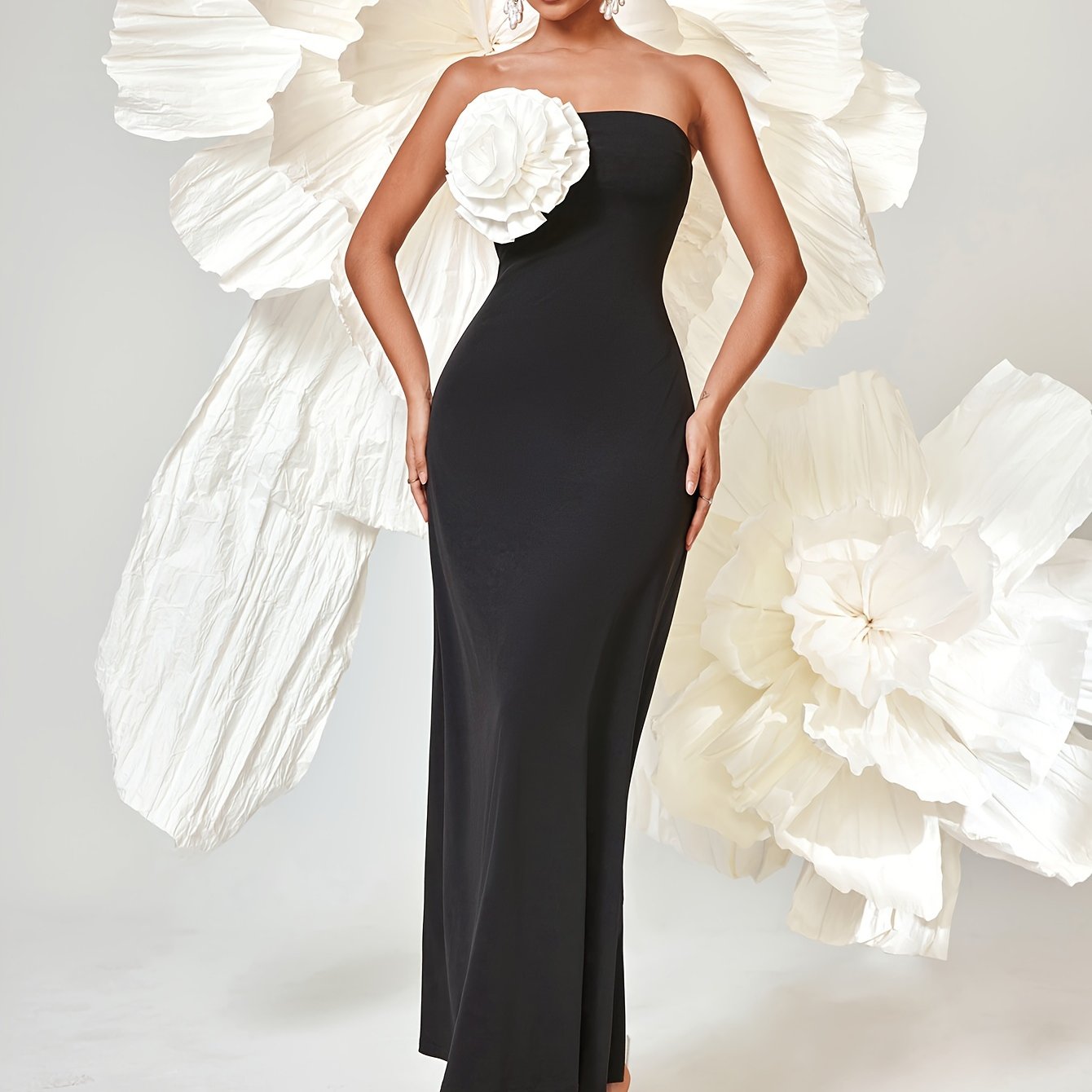 VougeVamp Elegant Solid Color Tube Dress – Strapless Bodycon with Zip Detail for Parties & Banquets