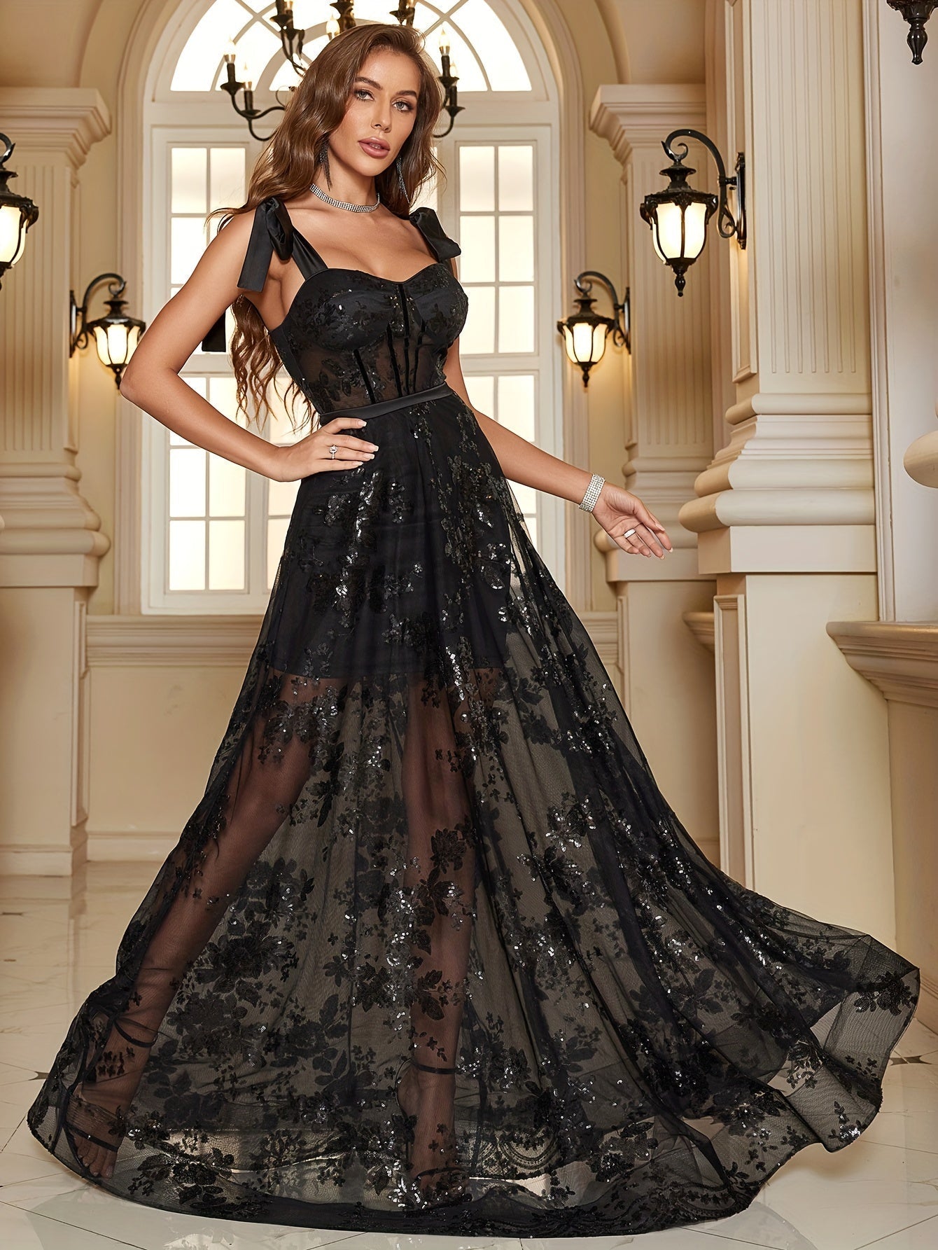 VougeVamp Floral Sweetheart Tulle Bridesmaid Dress – Elegant Backless Gown with Knot Straps