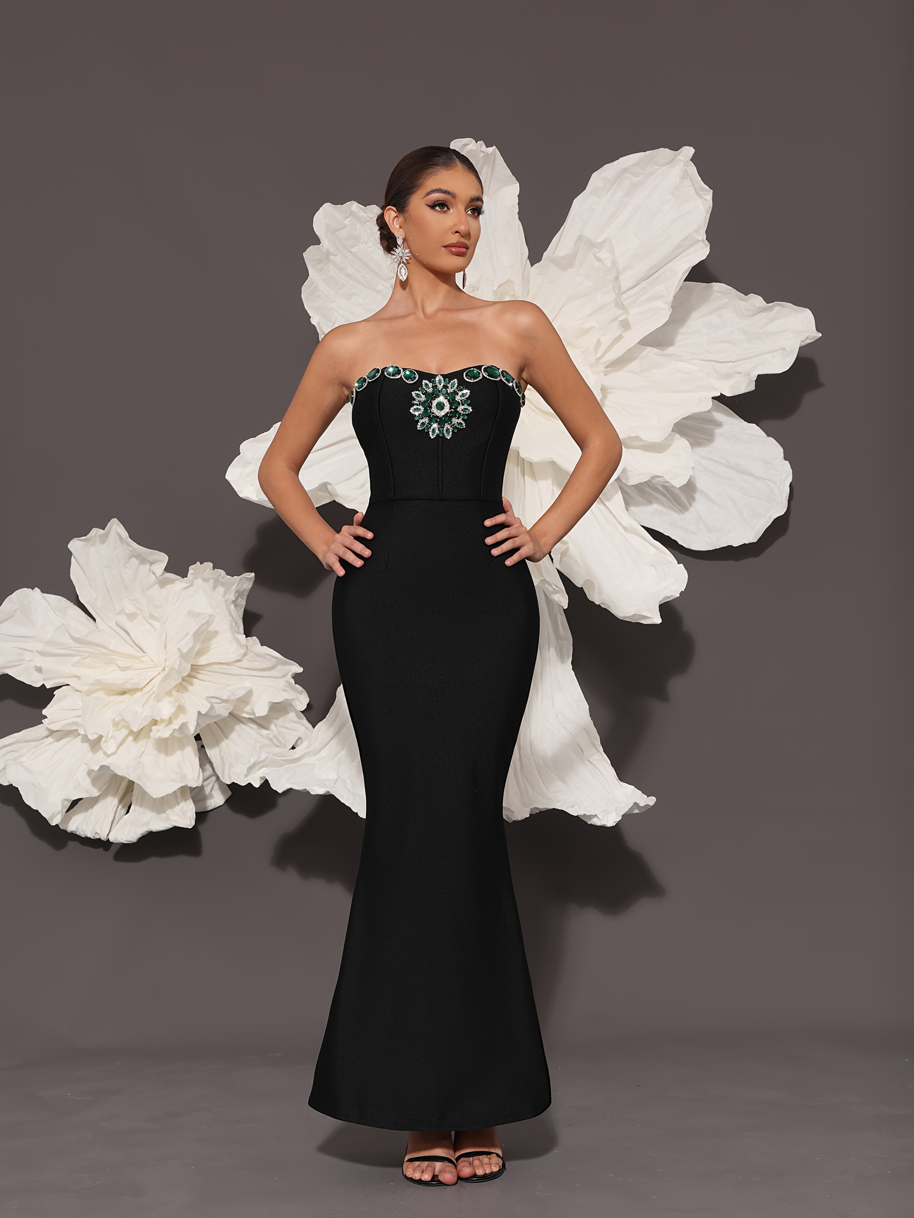VougeVamp Women's Rhinestone Bandage Evening Dress – Elegant Black Formal Gown for Weddings & Proms