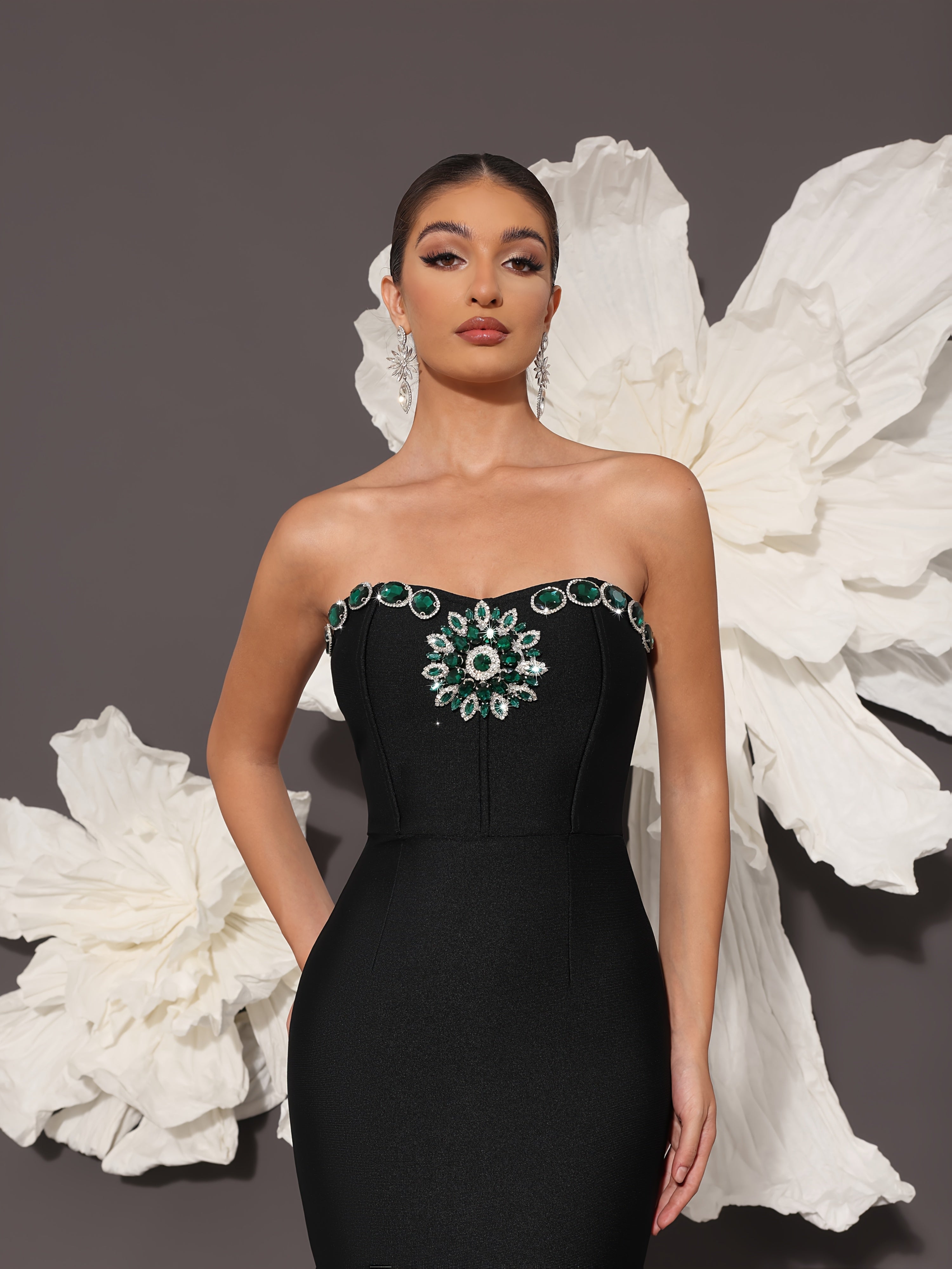 VougeVamp Women's Rhinestone Bandage Evening Dress – Elegant Black Formal Gown for Weddings & Proms