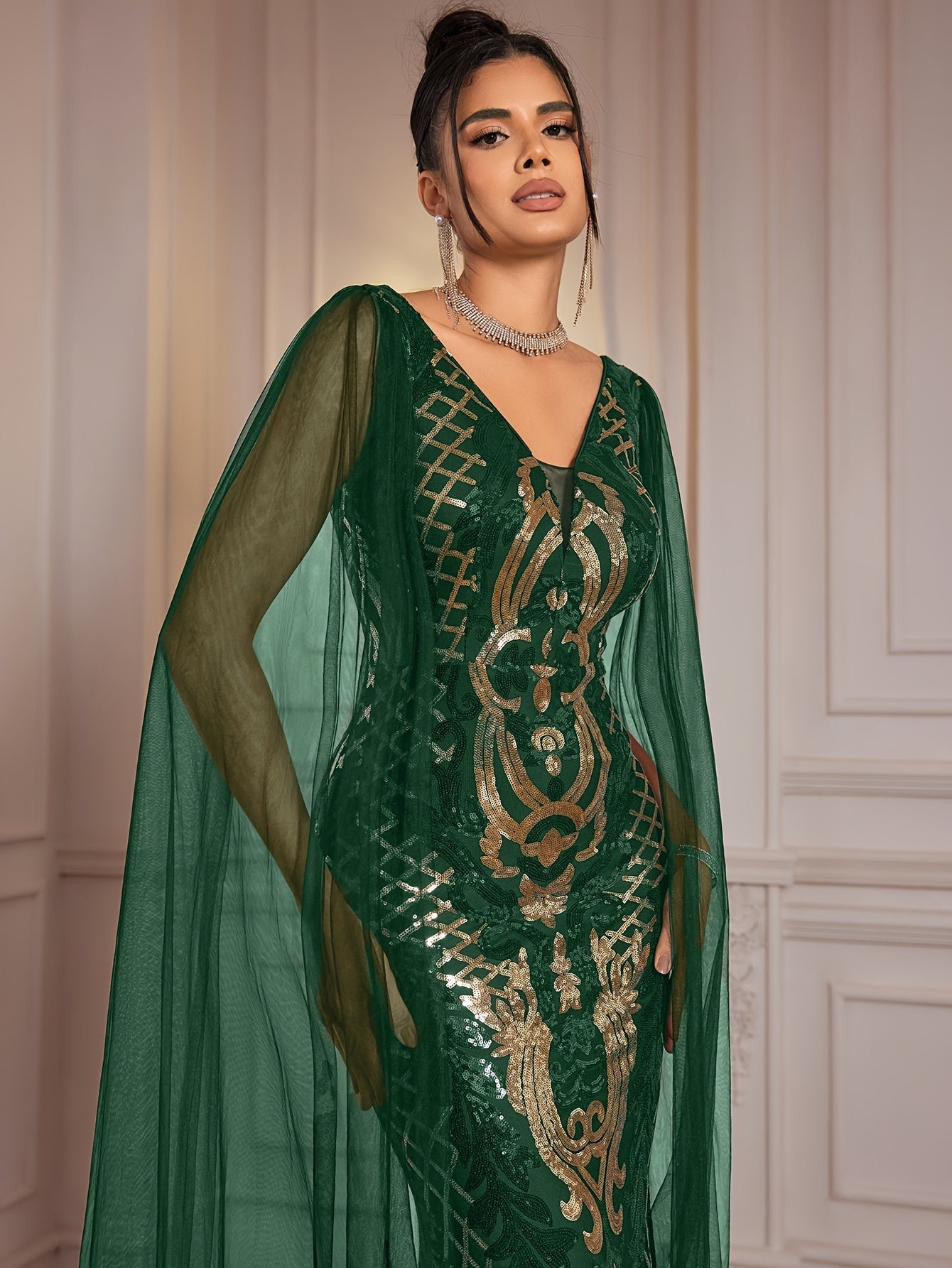 VougeVamp Elegant Geometric Sequined Evening Gown – V-Neck Bodycon Dress with Sheer Overlay - VougeVampUK