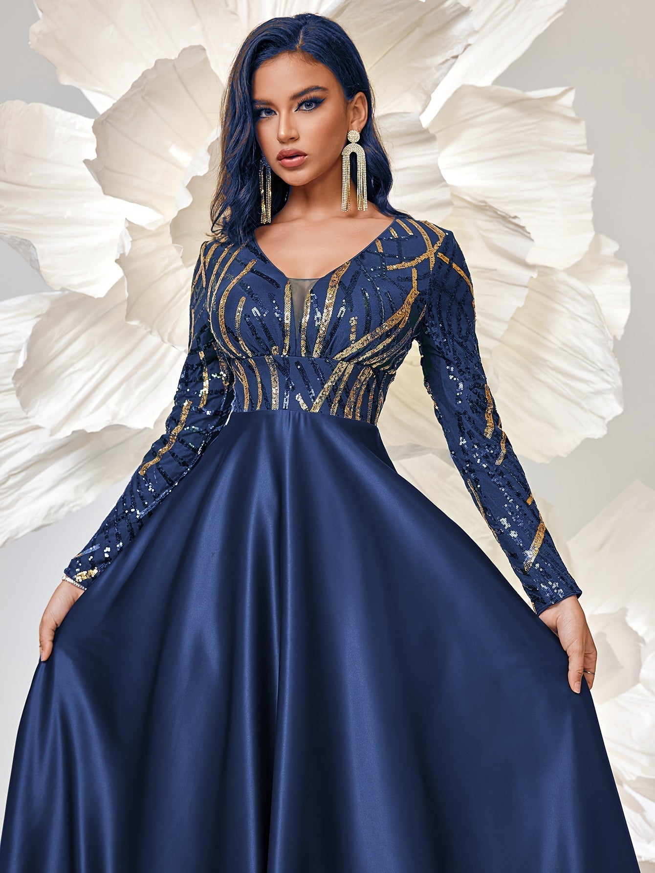 VougeVamp Sequined V-Neck Swing Bridesmaid Dress – Elegant Long Sleeve Wedding Party Gown