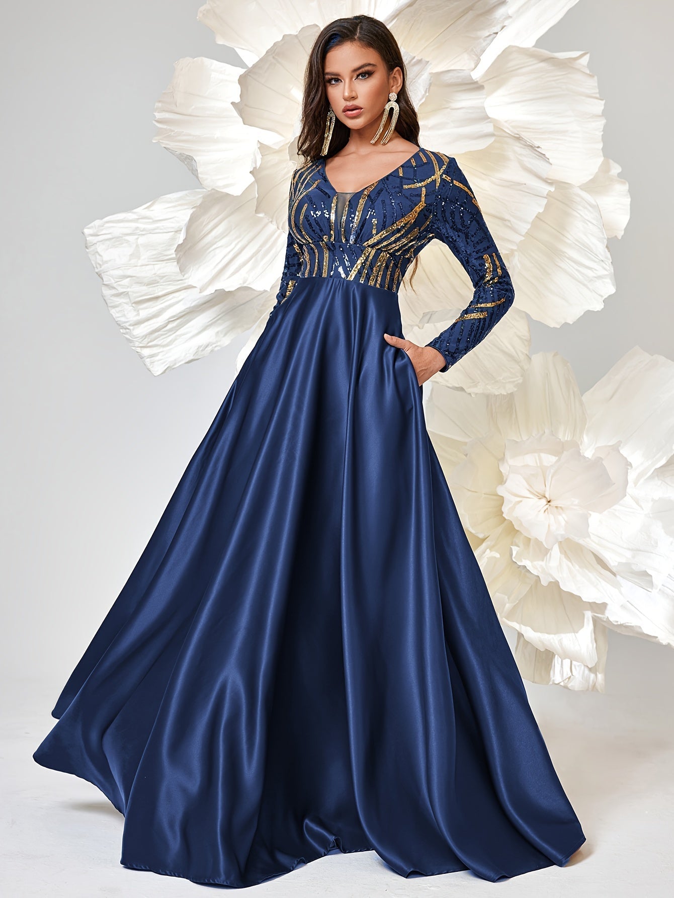 VougeVamp Sequined V-Neck Swing Bridesmaid Dress – Elegant Long Sleeve Wedding Party Gown