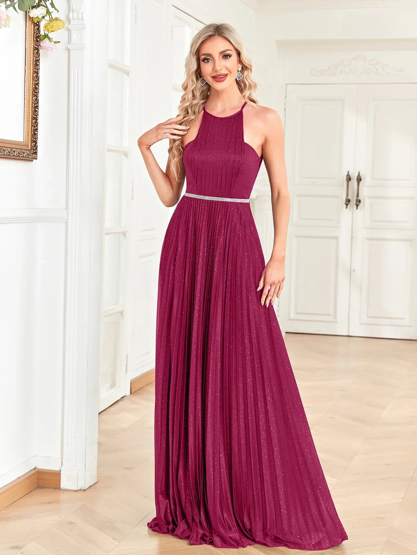 VougeVamp Elegant Green Prom Dress – Shimmering Long Formal Evening Gown for Parties, Weddings & Special Occasions