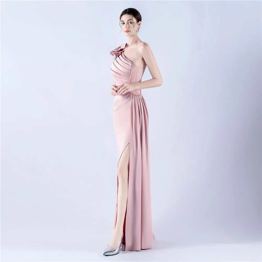 VougeVamp Backless Slit Evening Dress – Elegant Formal Gown with Luxury Beading for Weddings, Proms & Special Occasions