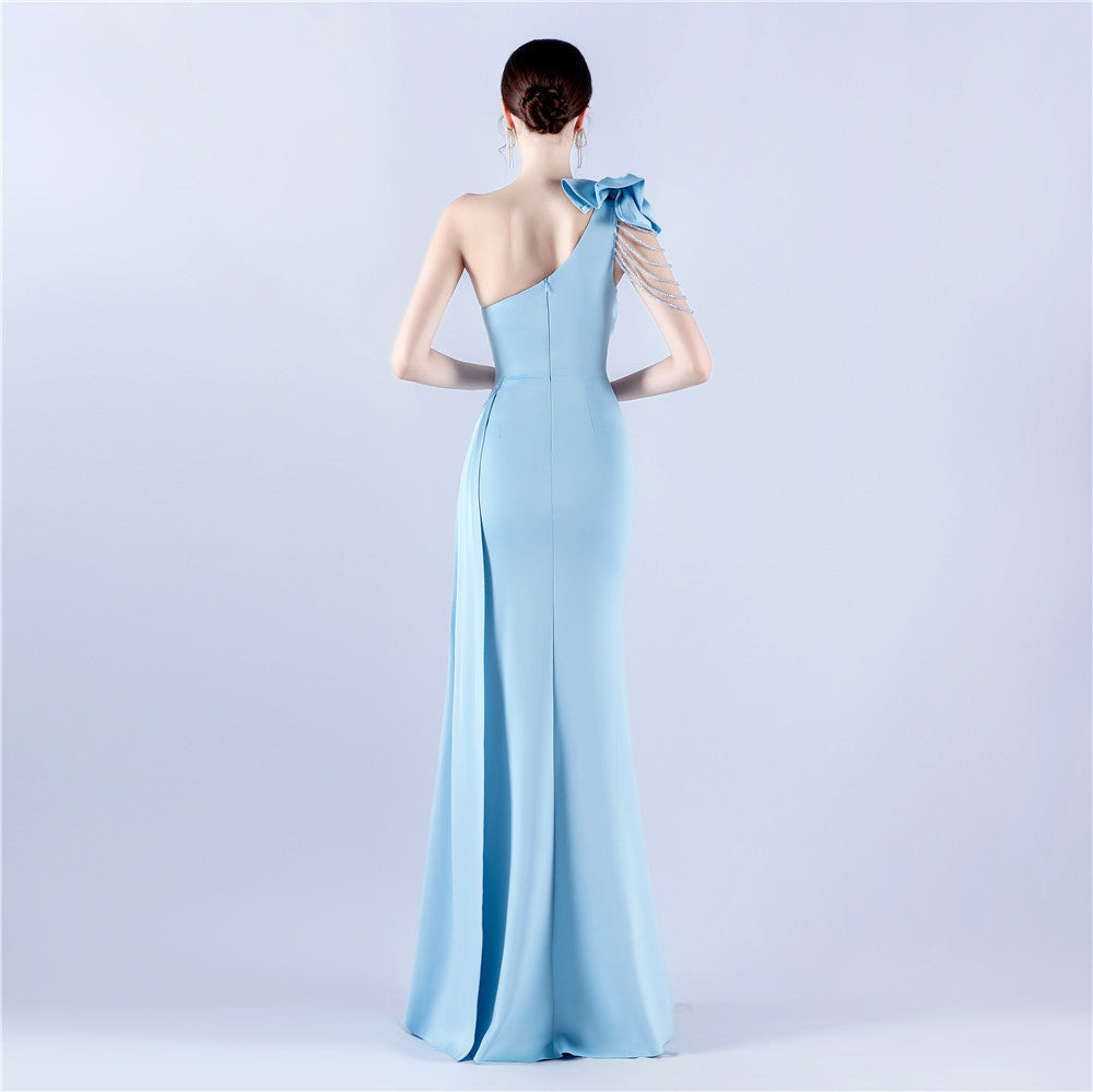 VougeVamp Backless Slit Evening Dress – Elegant Formal Gown with Luxury Beading for Weddings, Proms & Special Occasions