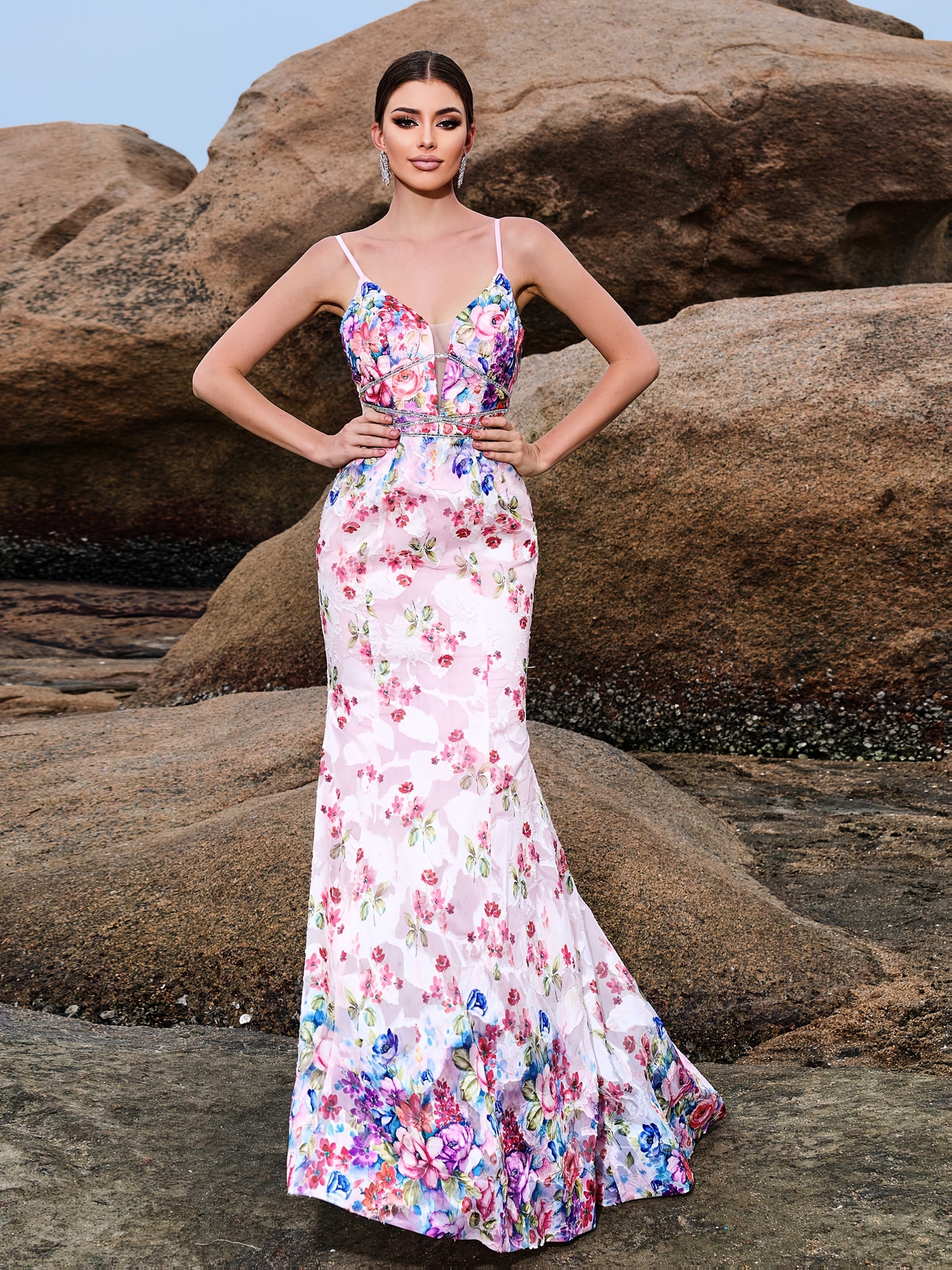 Backless Print Bodycon Maxi Dress – Sleeveless, Thin Straps, Stretchy Knit Fabric - VougeVampUK