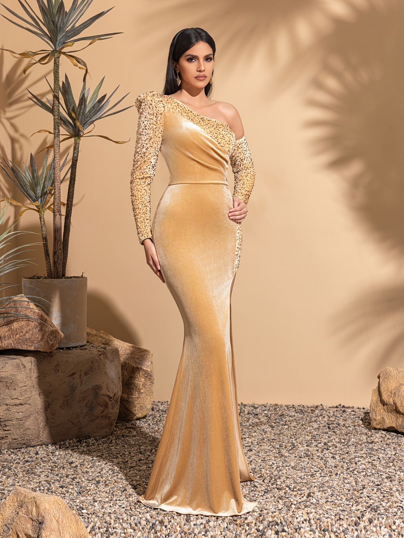 VougeVamp Asymmetric One-Shoulder High Split Wedding & Party Dress