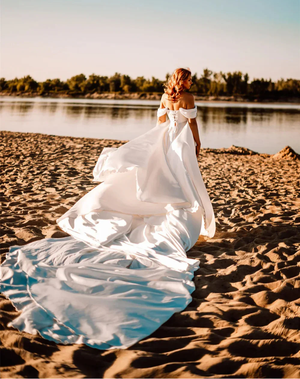 VougeVamp White Satin Maternity Gown - Off-Shoulder Floor-Length Evening Dress with Royal Train