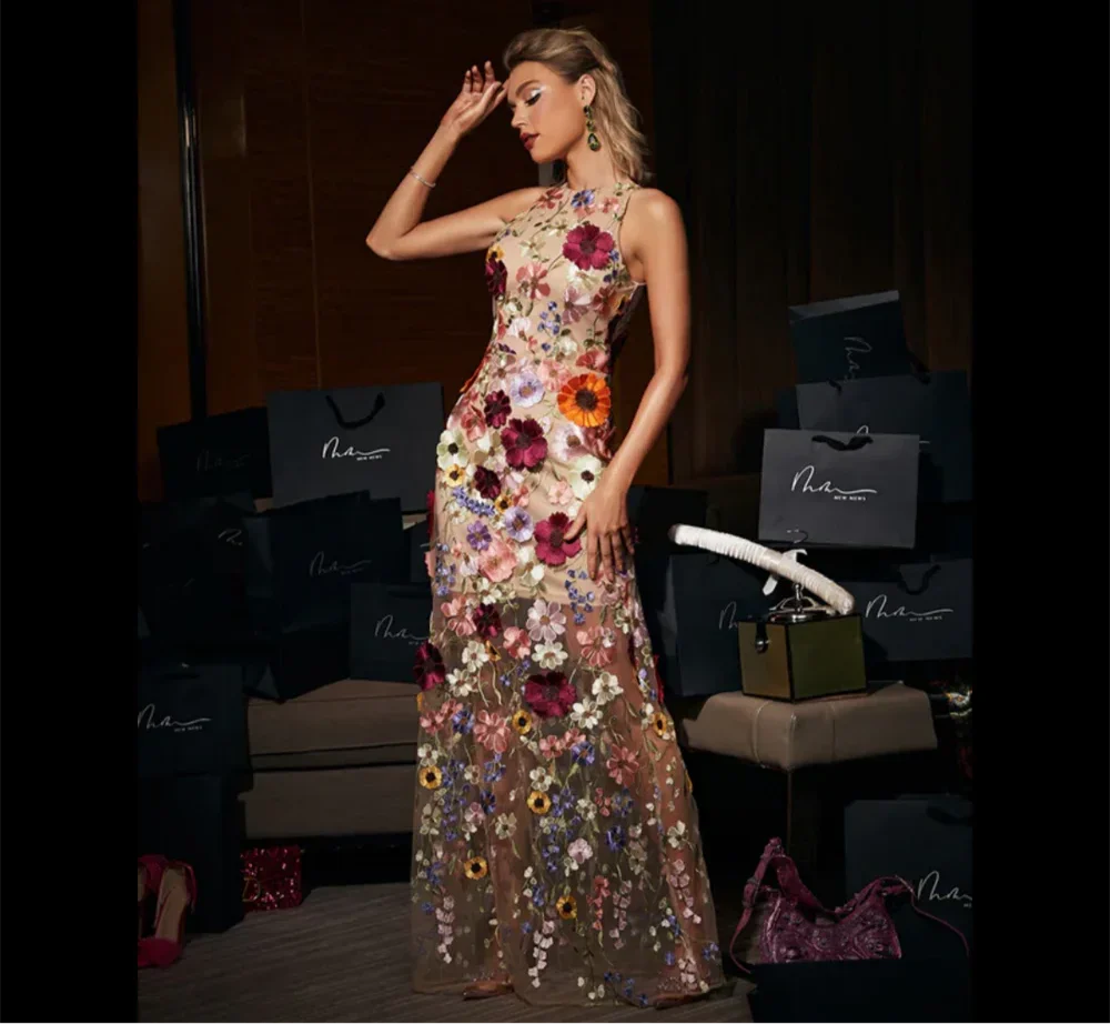 VougeVamp Flower Lace Embroidery Prom Dress - Crew-Neck Sleeveless A-Line Two-Layer Evening Gown