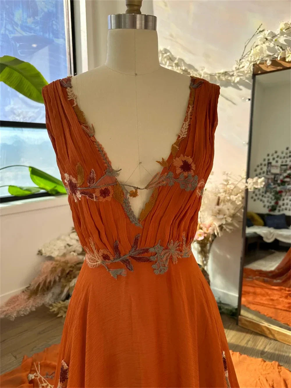 VougeVamp BOHO Orange Chiffon Evening Dress - Sleeveless V-Neck Long Train A-Line Party Gown