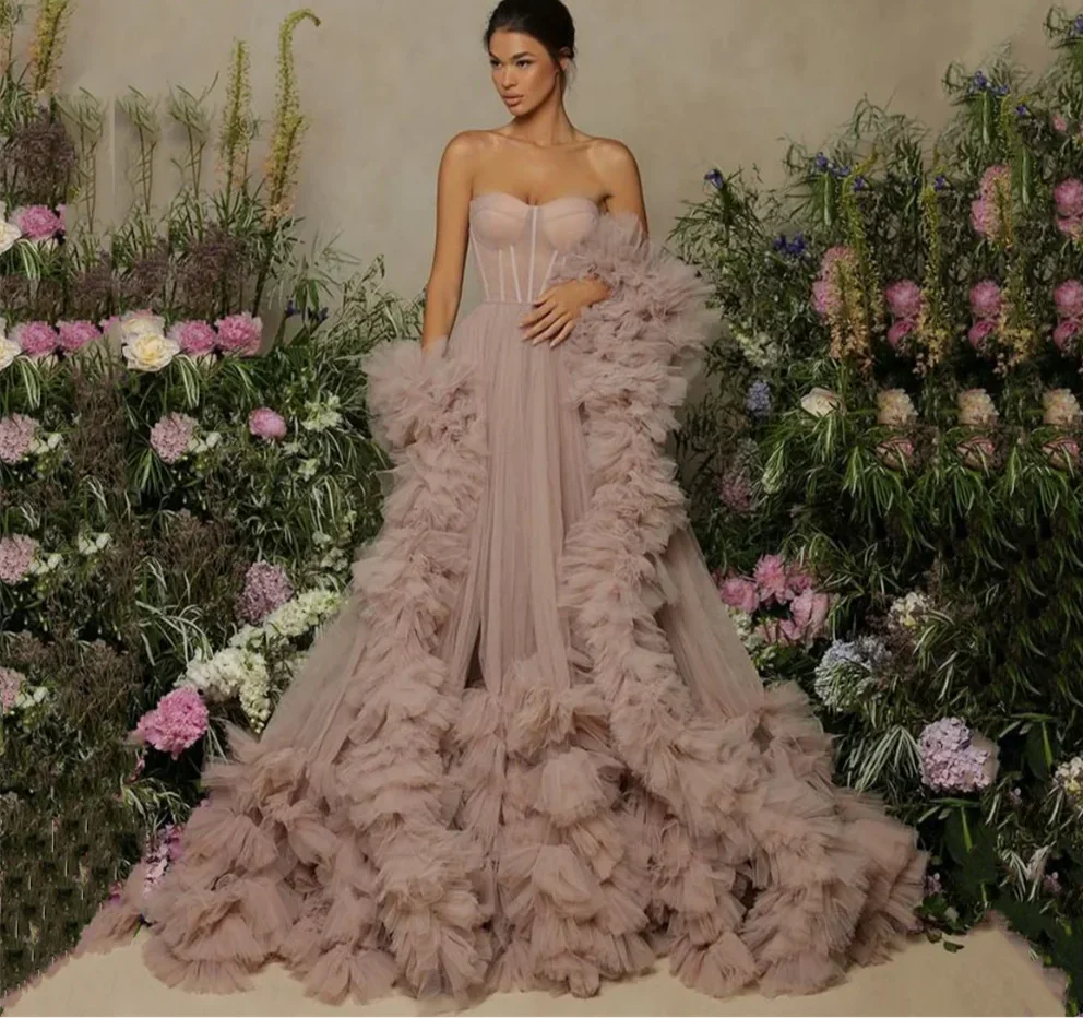 VougeVamp Sexy Tube Top Prom Dress - Elegant Tulle A-Line Evening Gown with Crimping