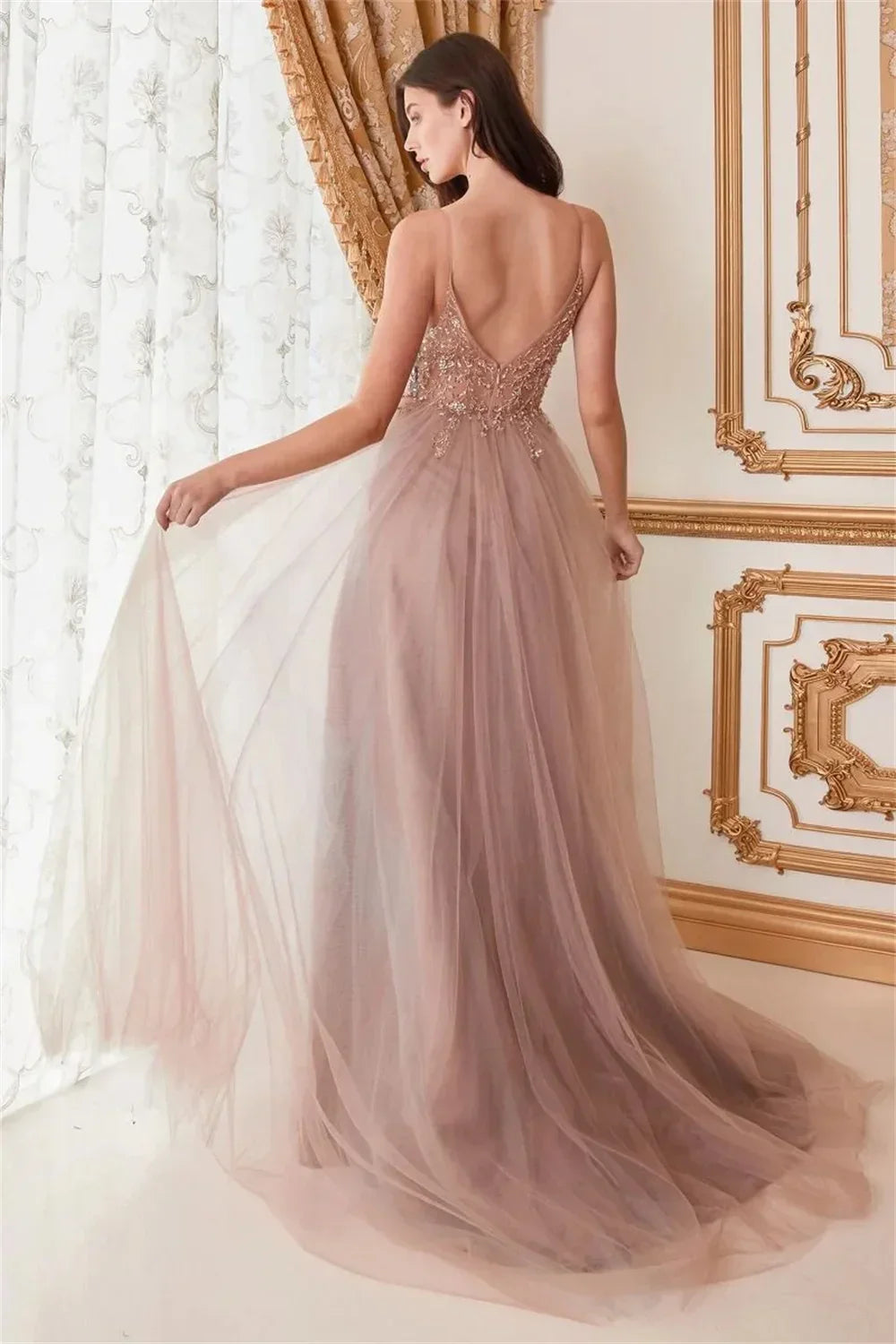 VougeVamp Hand Appliqued Glitter Prom Dress - V-Neck Side Slit Light Pink Tulle A-Line Evening Gown