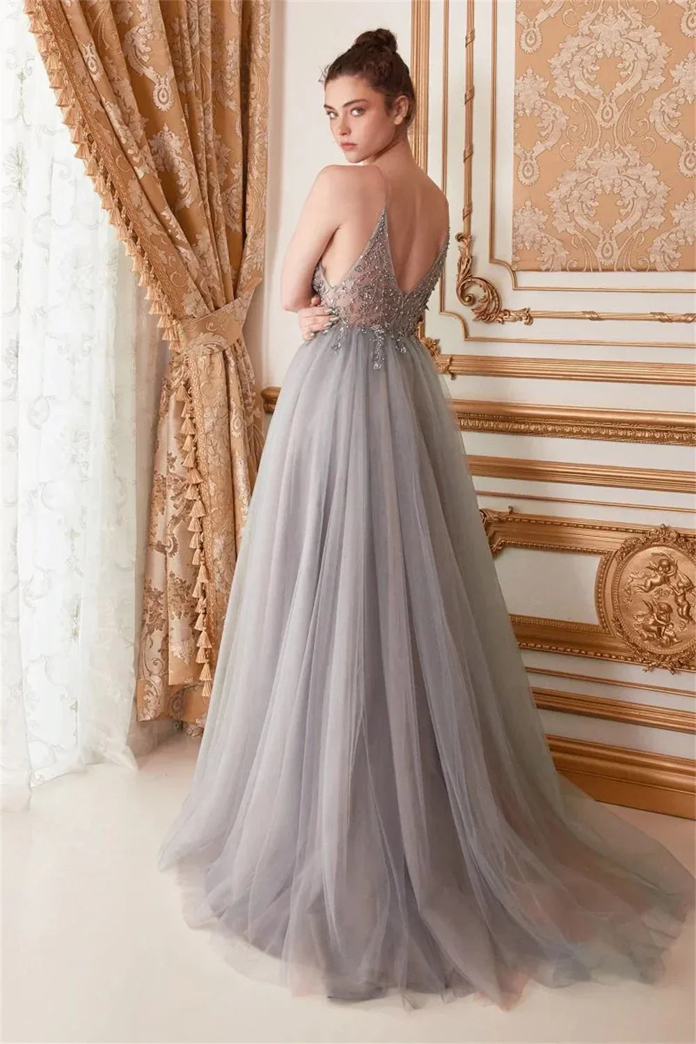 VougeVamp Hand Appliqued Glitter Prom Dress - V-Neck Side Slit Light Pink Tulle A-Line Evening Gown