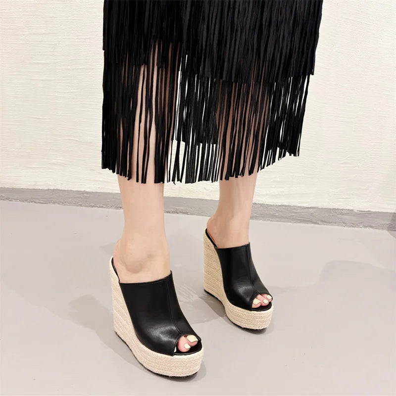 VougeVamp Women’s Straw Rope Weave Platform Slippers – Handmade Summer Sandals with Super High Wedge Heels