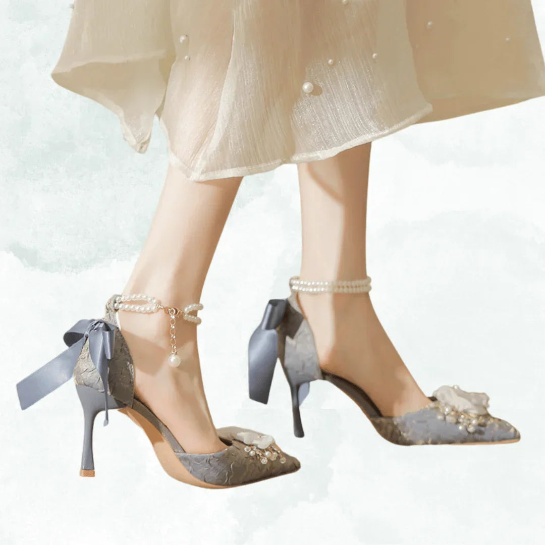 VougeVamp Designer Luxury Bridal Sandals – Fine Heel Wedding Shoes with Pearl Buckle & Bowknot Floral Detail