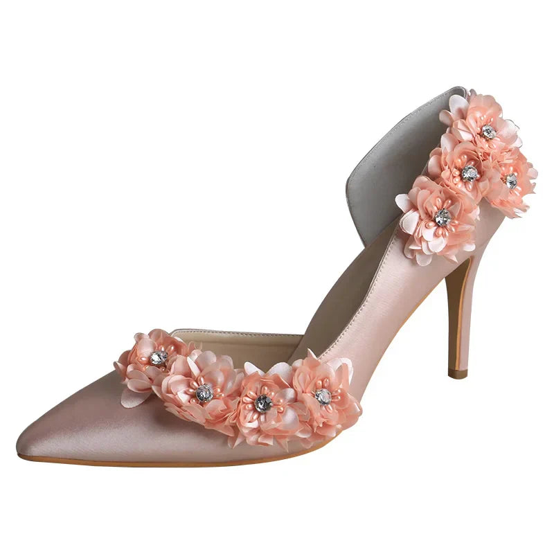 VougeVamp Ivory Flower Bridal Shoes for Women - Elegant Pointed Toe 9cm Thin Heel Wedding Pumps